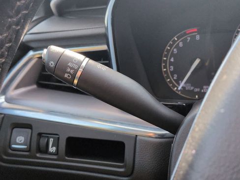 Used 2019 Cadillac XT5 Luxury image 27