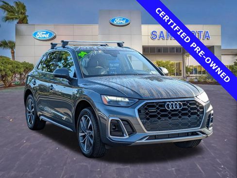 Used 2024 Audi Q5 2.0T Premium w/ Convenience Package AWD/4WD image 1