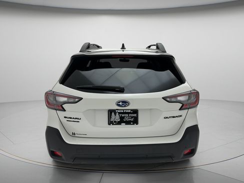 Used 2025 Subaru Outback Onyx Edition AWD/4WD image 7