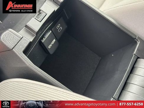 Certified 2026 Toyota Corolla Cross L FWD image 35
