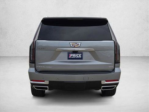 Used 2025 Cadillac Escalade Premium Luxury w/ LPO, Floor Liner Package AWD/4WD image 7