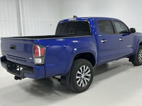 Used 2023 Toyota Tacoma Limited image 5