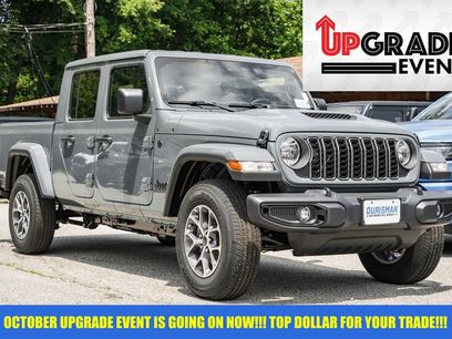 New 2025 Jeep Gladiator Sport
