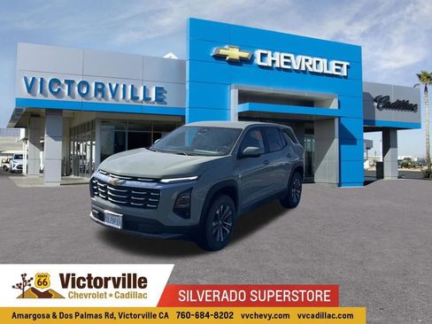 Used 2025 Chevrolet Equinox LT w/ Safety and Technology Package FWD image 1
