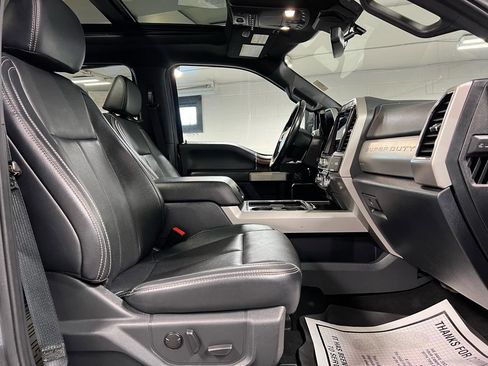 Used 2022 Ford F350 Lariat w/ Tremor Off-Road Package image 13