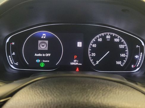 Used 2018 Honda Accord Touring image 23