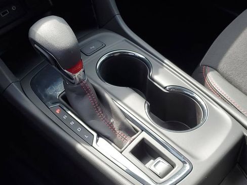 Certified 2023 Chevrolet Equinox RS image 34