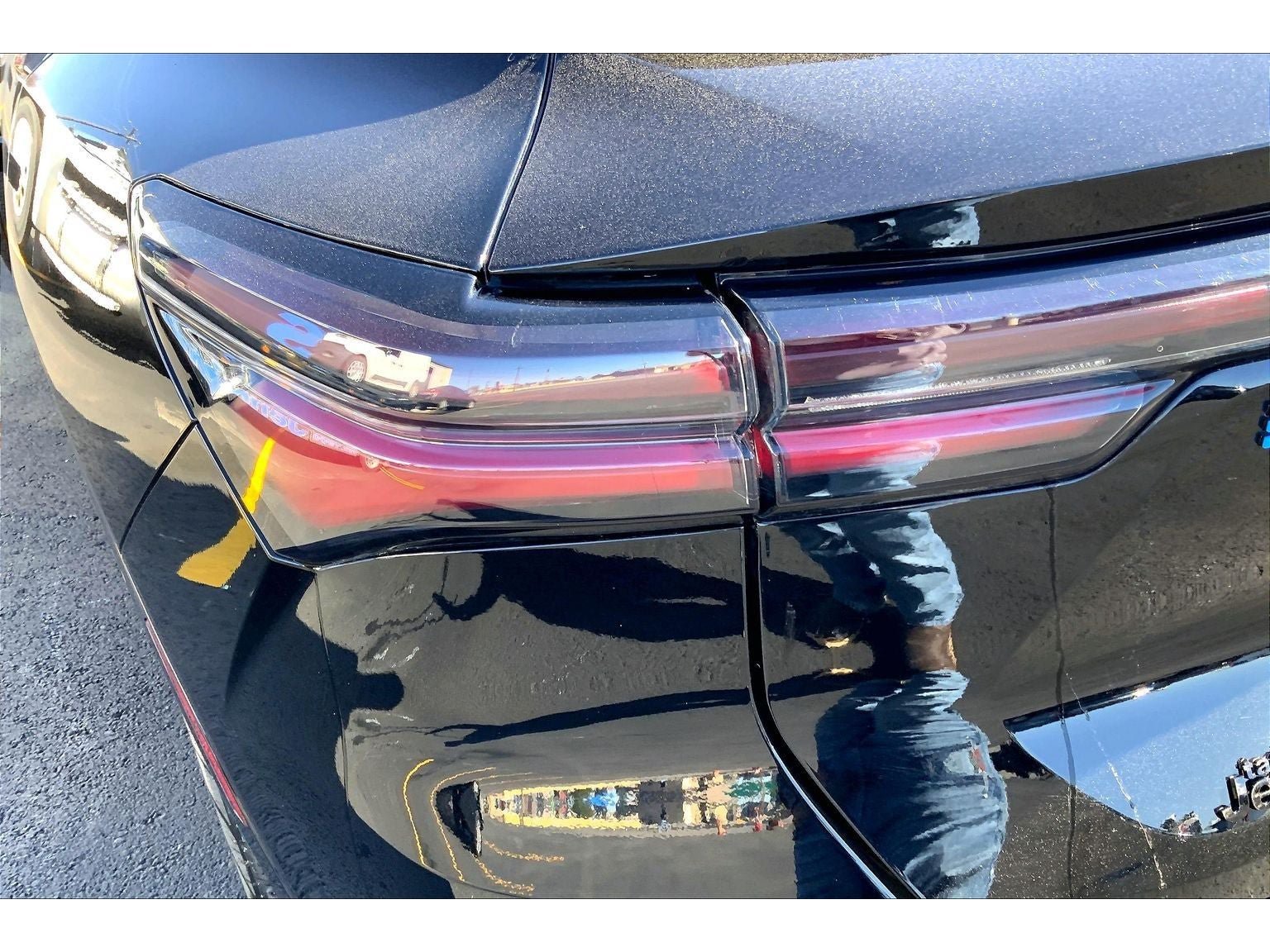 Used 2026 Chevrolet Equinox EV RS FWD image 30