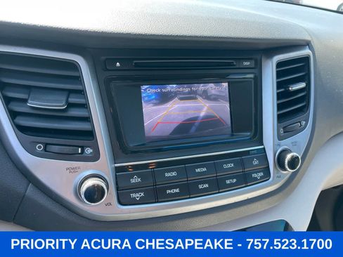Used 2017 Hyundai Tucson Eco w/ Cargo Package AWD/4WD image 17