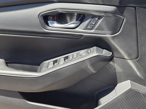Used 2023 Honda Accord Sport image 30