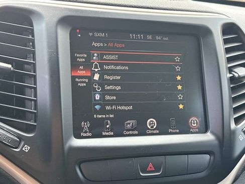 Used 2014 Jeep Cherokee Latitude w/ Cold Weather Group AWD/4WD image 26
