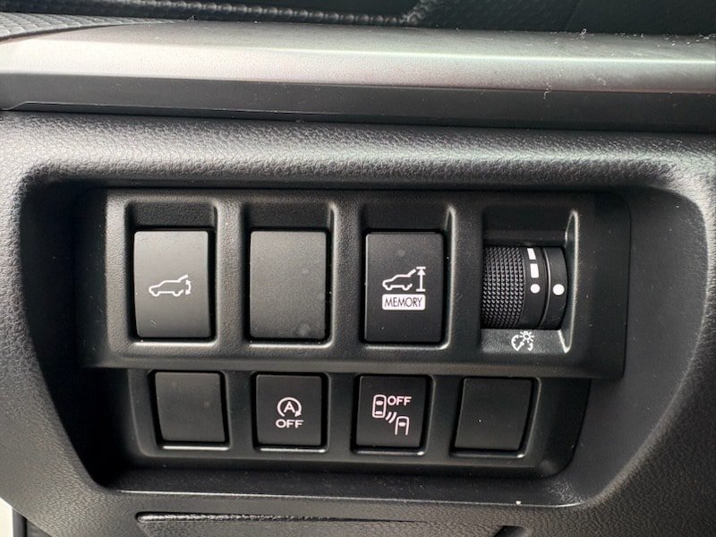 Used 2020 Subaru Forester Premium AWD/4WD image 17