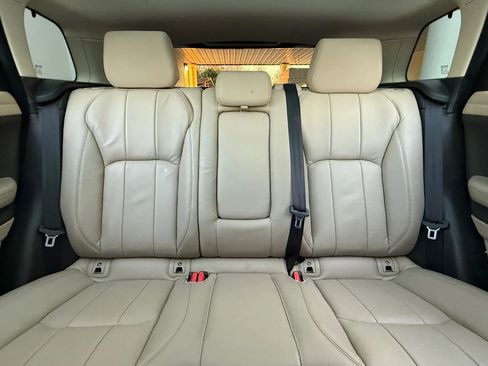 Used 2016 Land Rover Range Rover Evoque SE image 22