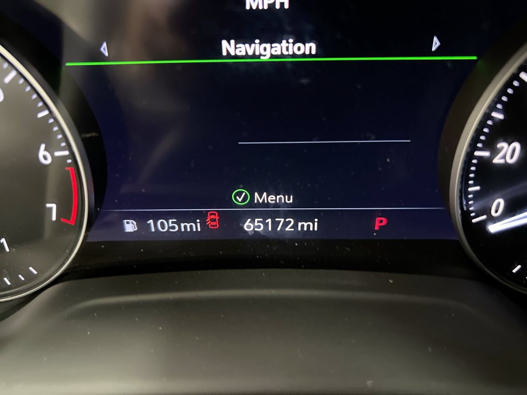 Used 2021 Buick Envision Essence w/ Technology Package I AWD/4WD image 13