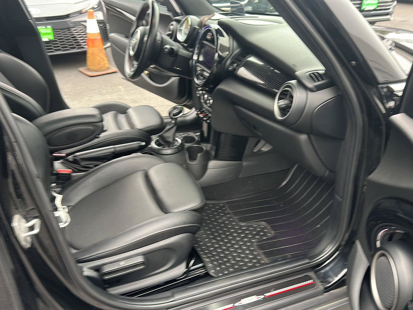 Used 2015 MINI Cooper S FWD image 13