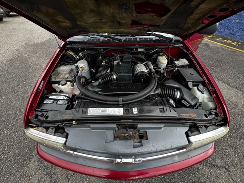 Used 2000 Chevrolet S10 Pickup LS w/ Preferred Equipment Group image 18