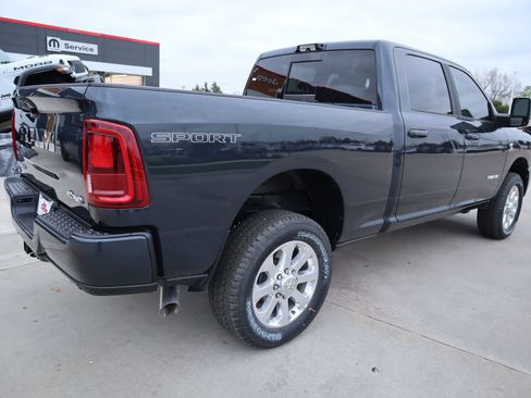 New 2026 RAM 2500 Laramie w/ Sport Appearance Package AWD/4WD image 22
