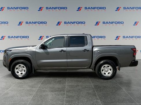 Used 2022 Nissan Frontier S w/ Technology Package AWD/4WD image 2