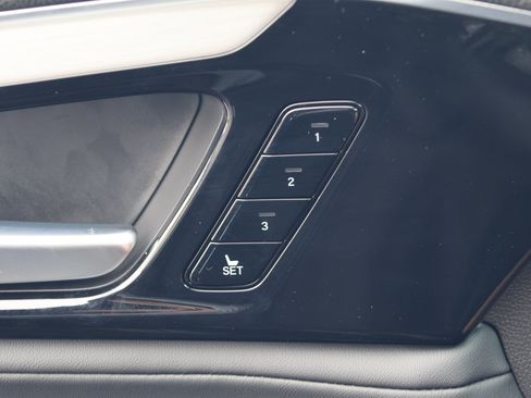 Used 2026 Acura MDX FWD w/ Technology Package image 13