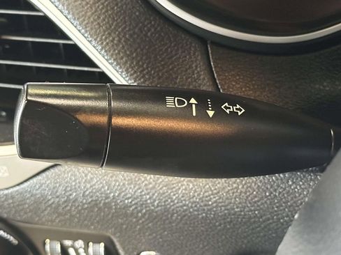 Used 2019 Jeep Cherokee High Altitude AWD/4WD image 26