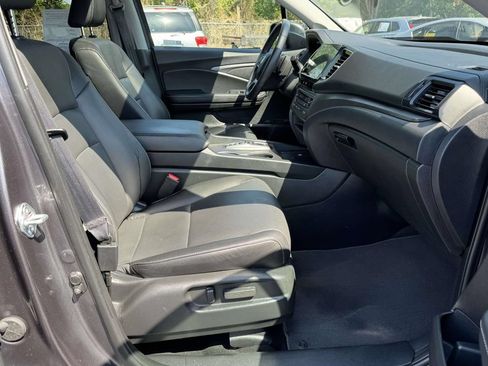 Used 2025 Honda Ridgeline RTL image 14