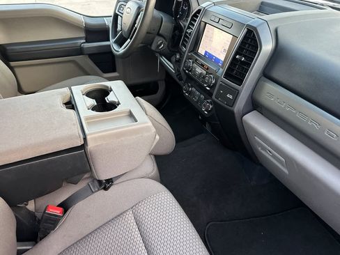 Used 2022 Ford F250 XLT image 17