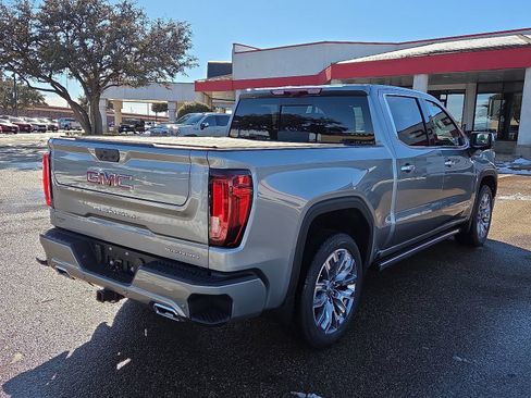 New 2026 GMC Sierra 1500 Denali image 4