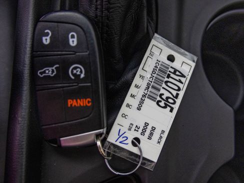 Used 2021 Dodge Durango R/T w/ Blacktop Package AWD/4WD image 31