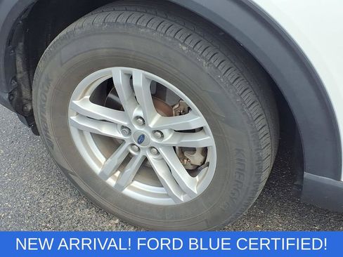 Certified 2023 Ford Explorer XLT w/ Equipment Group 202A AWD/4WD image 8