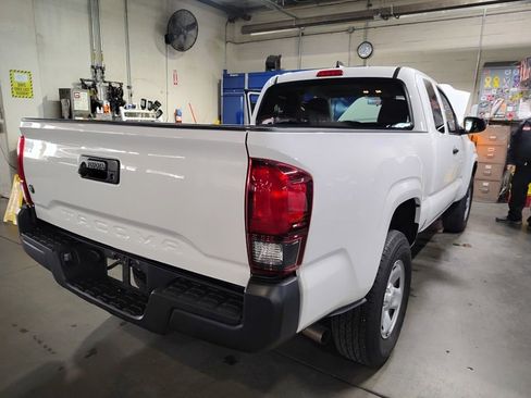 Used 2023 Toyota Tacoma SR image 3