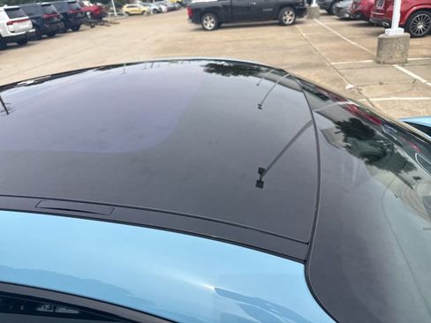 Used 2020 Porsche Taycan 4S AWD/4WD image 20