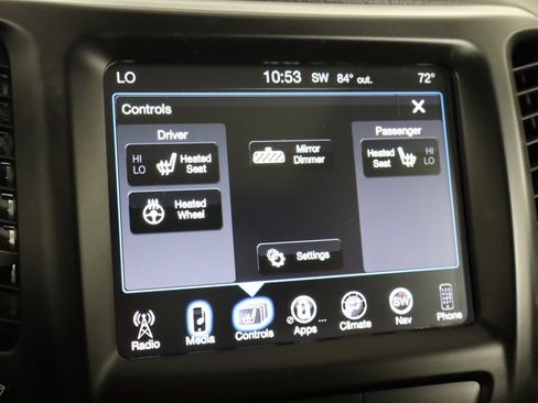 Used 2017 Jeep Cherokee Limited w/ Trailer Tow Group AWD/4WD image 32