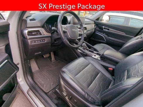 Used 2022 Kia Telluride SX w/ SX Prestige Package AWD/4WD image 7