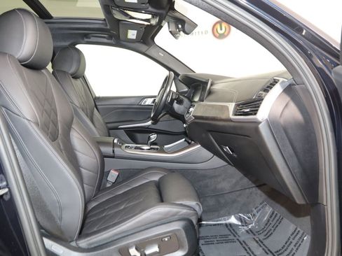 Used 2023 BMW X5 xDrive45e w/ M Sport Package AWD/4WD image 14