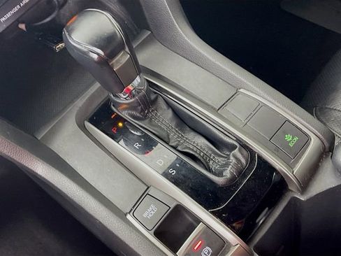 Used 2020 Honda Civic Sport Touring image 18