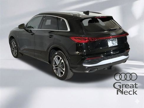 Certified 2025 Audi Q5 Premium Plus w/ Premium Plus AWD/4WD image 9