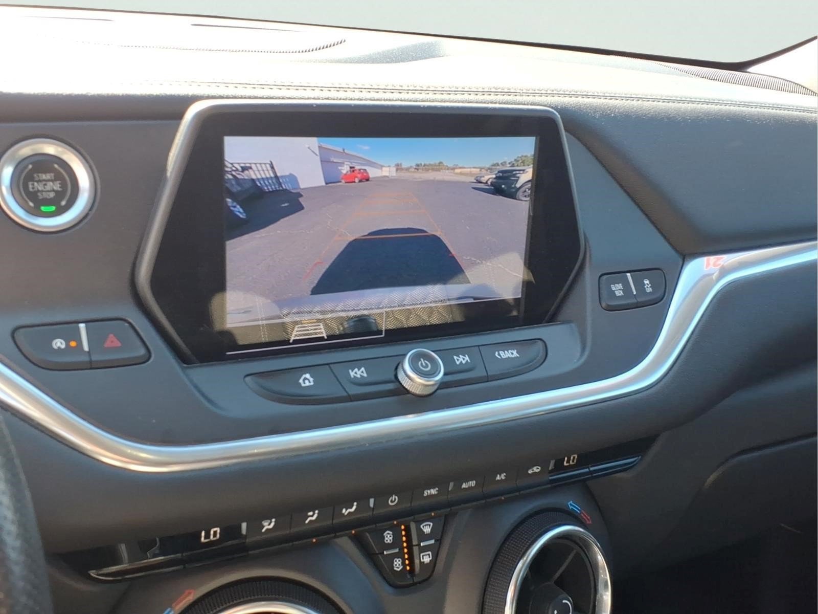 Used 2021 Chevrolet Blazer LT FWD image 18