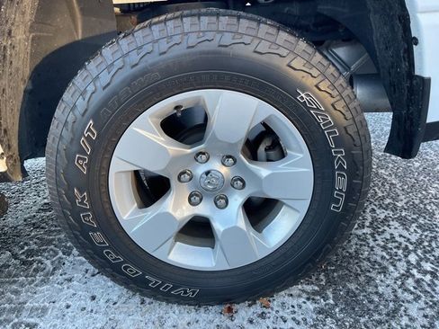 Used 2021 RAM 1500 Big Horn image 10