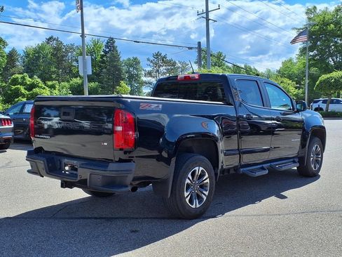 Used 2022 Chevrolet Colorado Z71 w/ LPO, Tonneau and Step Package AWD/4WD image 5