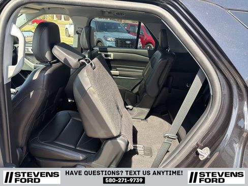 Used 2024 Ford Explorer XLT w/ Equipment Group 202A image 38