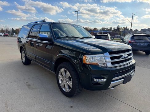 Used 2016 Ford Expedition EL Platinum image 35