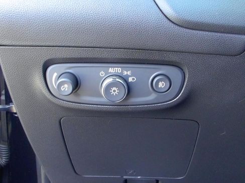 Used 2023 Buick Encore GX Select w/ Sport Touring Package FWD image 14