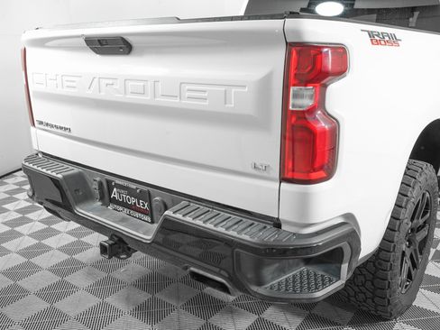 Used 2021 Chevrolet Silverado 1500 LT Trail Boss w/ Bed Protection Package image 32