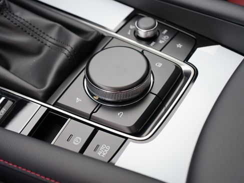 New 2026 MAZDA MAZDA3 Carbon w/ Appearance Package image 22