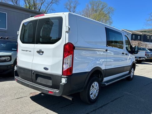 Used 2024 Ford Transit 250 Low Roof w/ Exterior Upgrade Package RWD image 6