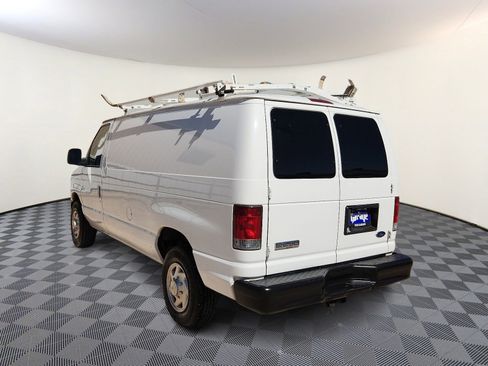 Used 2008 Ford E-250 and Econoline 250 image 3