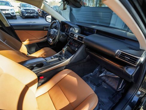 Used 2018 Lexus IS 300 AWD w/ Comfort Package image 26