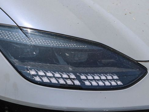 Used 2024 Hyundai Ioniq 6 SEL RWD image 18