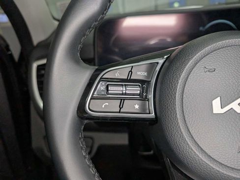 Certified 2024 Kia Seltos S image 34