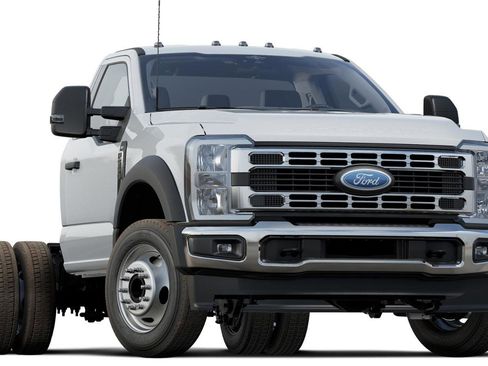 New 2025 Ford F550 2WD Regular Cab Super Duty image 4